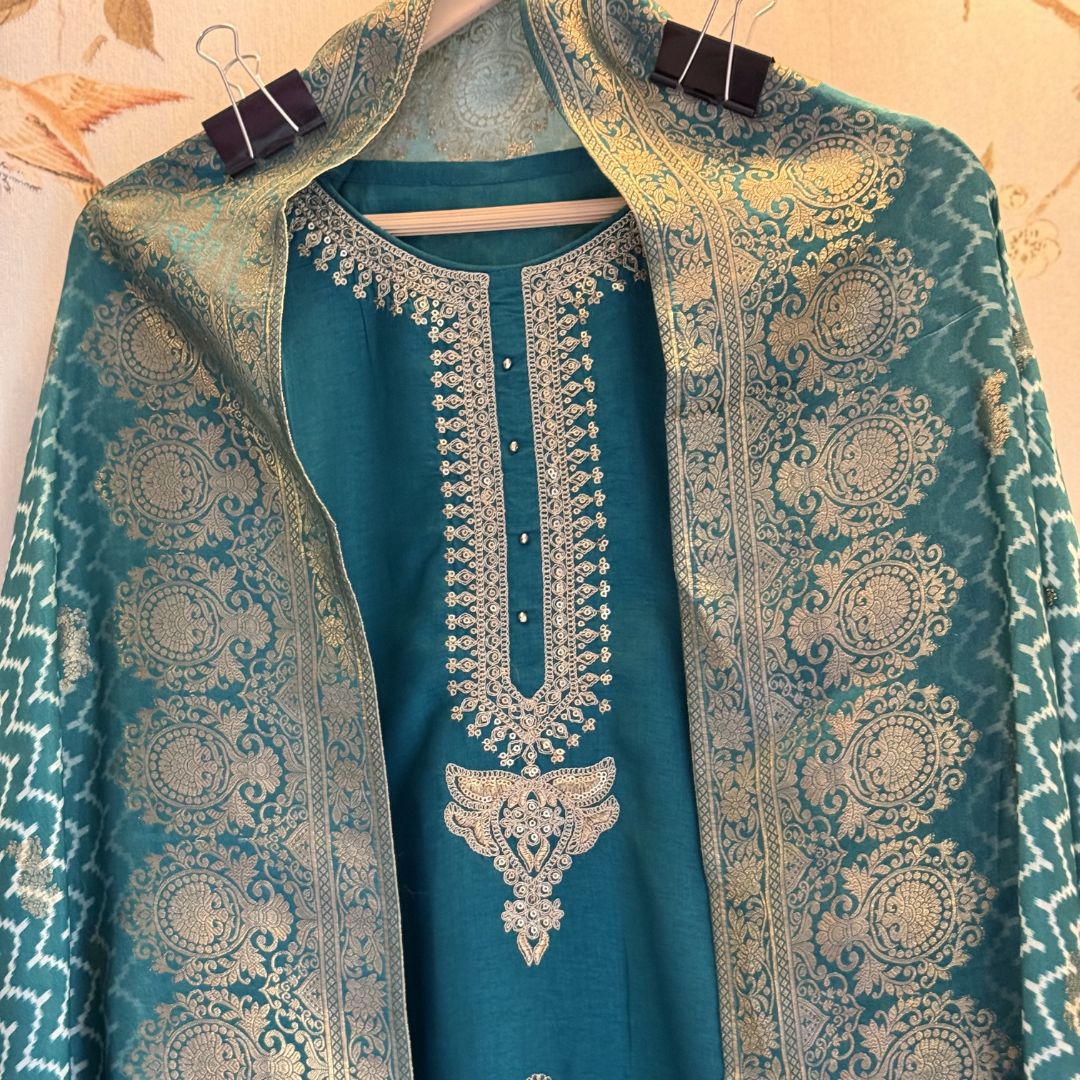 Silk Suits- D079