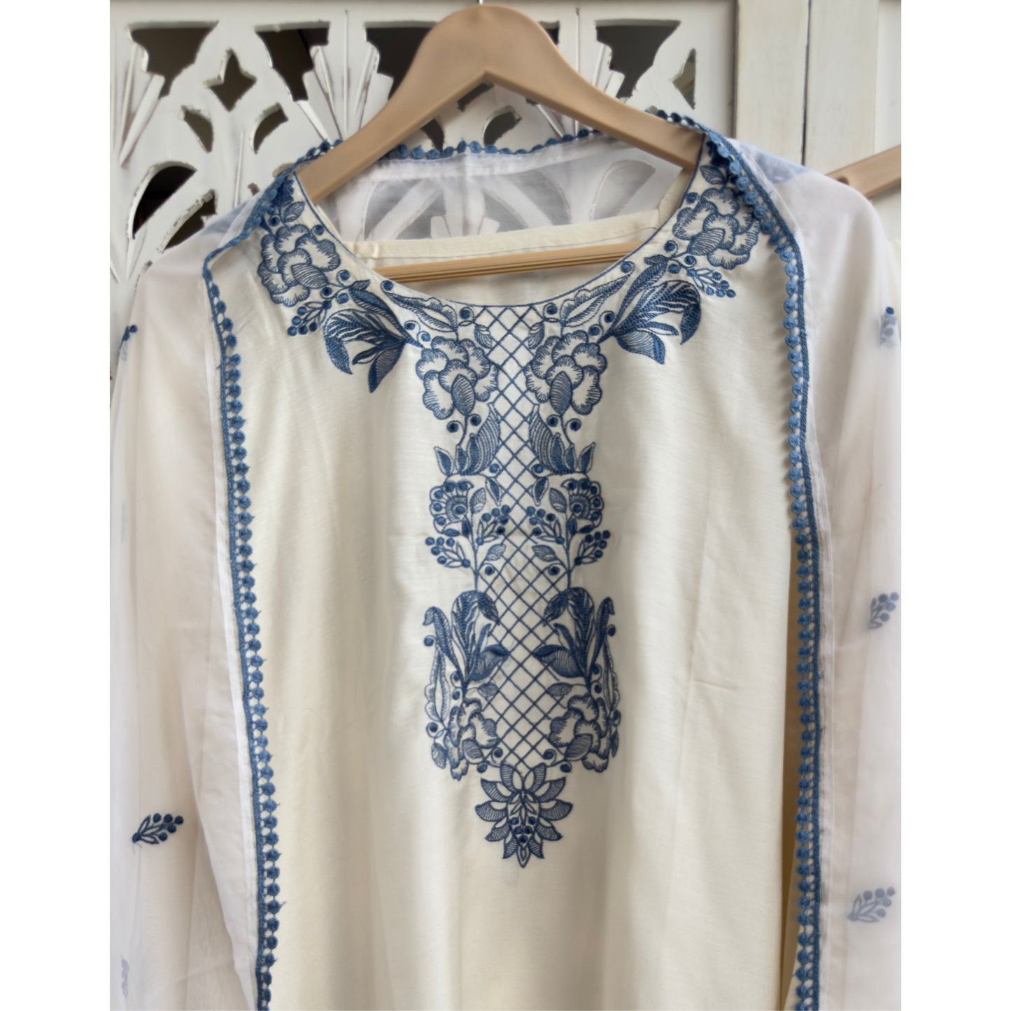 Muslin Suit- E046