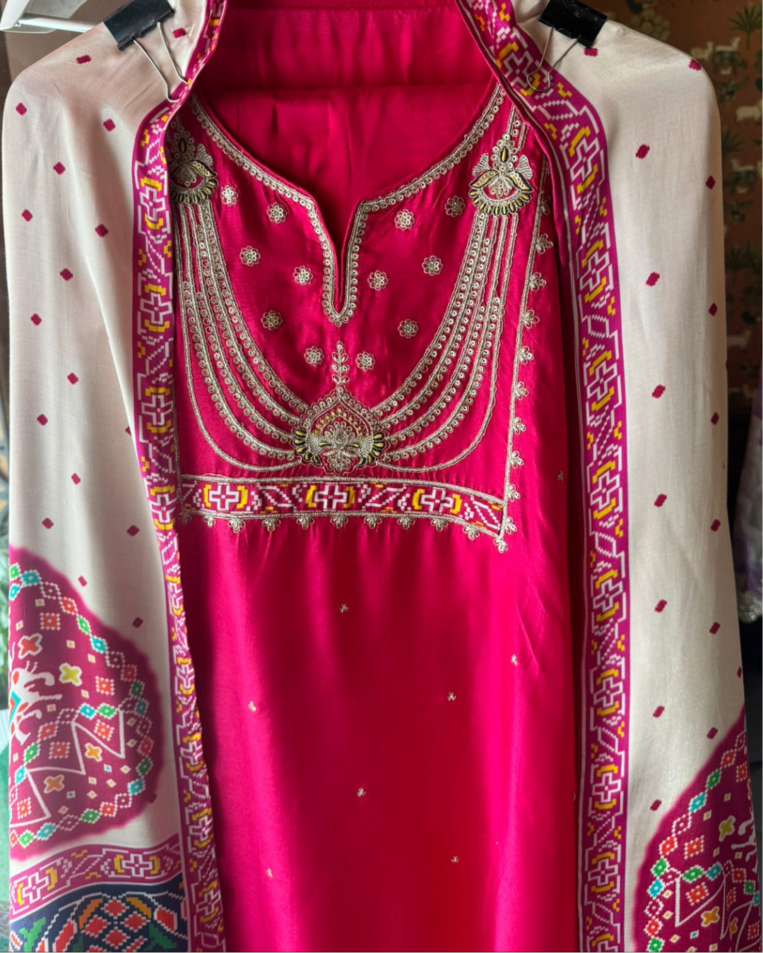 Crepe suit- R103