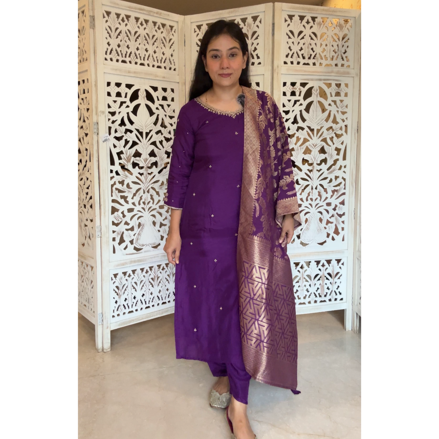 Silk suit- R104