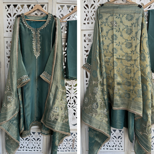 Pure Shimmer tissue suit- E073