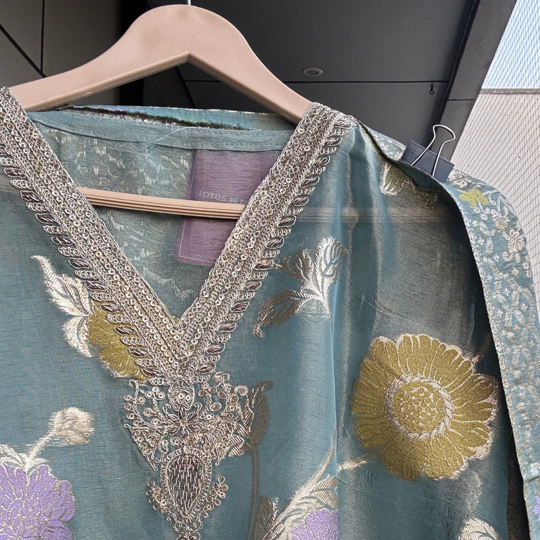 Banarasi tissue suit- E076